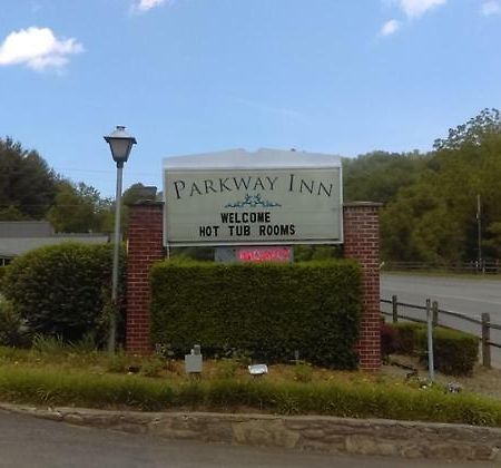 Parkway Inn Waynesville Εξωτερικό φωτογραφία